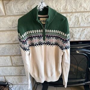Weatherproof Men's Green and Cream Fair Isle Zip-Up Sweater Medium